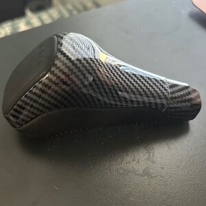 Carbon Fiber Pattern TRD gear shift for 4Runner 5th gen with Black Accents
